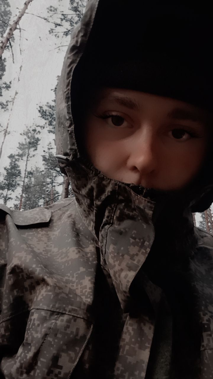  43882674  , 20 ,    