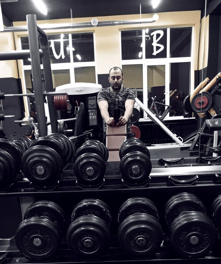  ,   Samvel, 27 ,   ,   