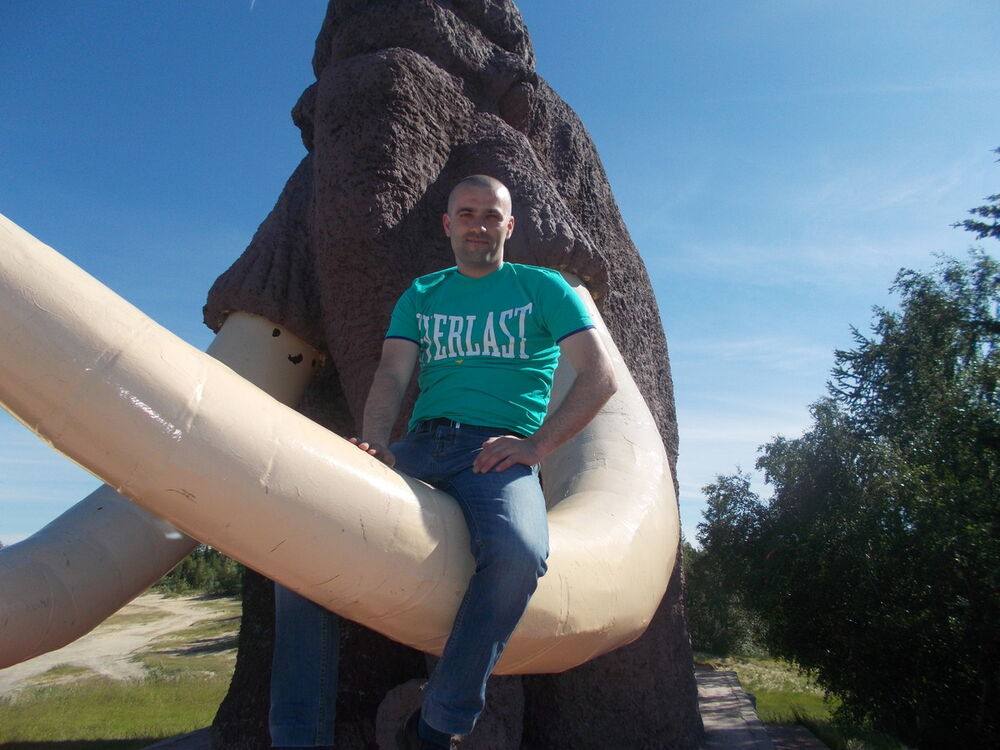  ,   Serghei, 40 ,   ,   , c 