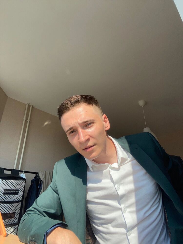  43812694  , 28 ,    -