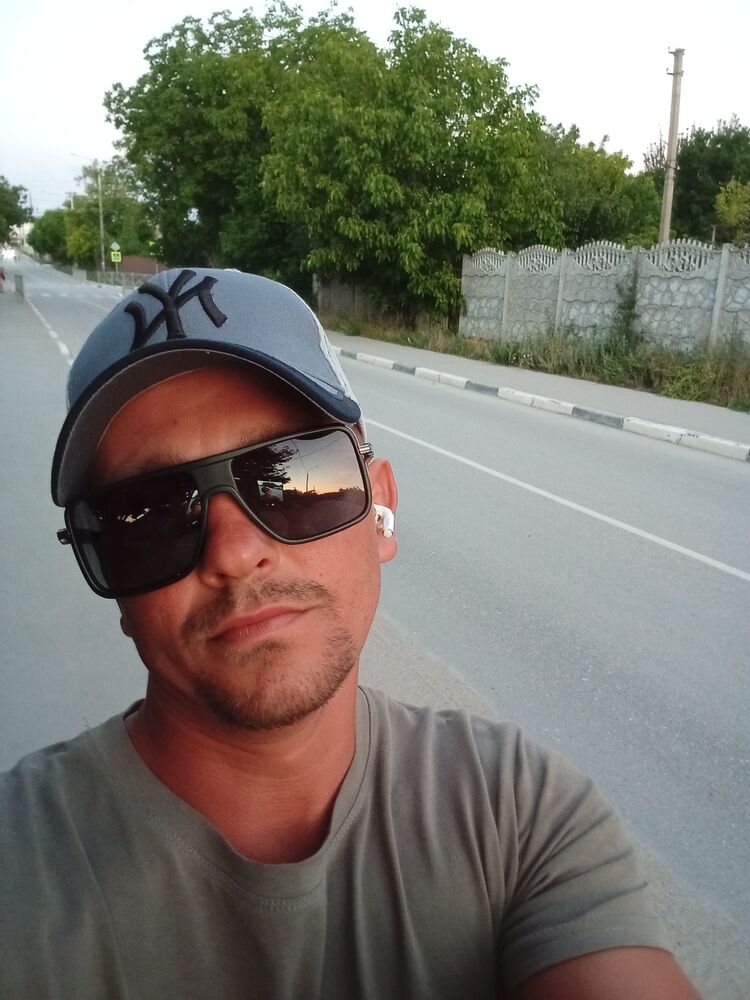  44351984  , 30 ,    