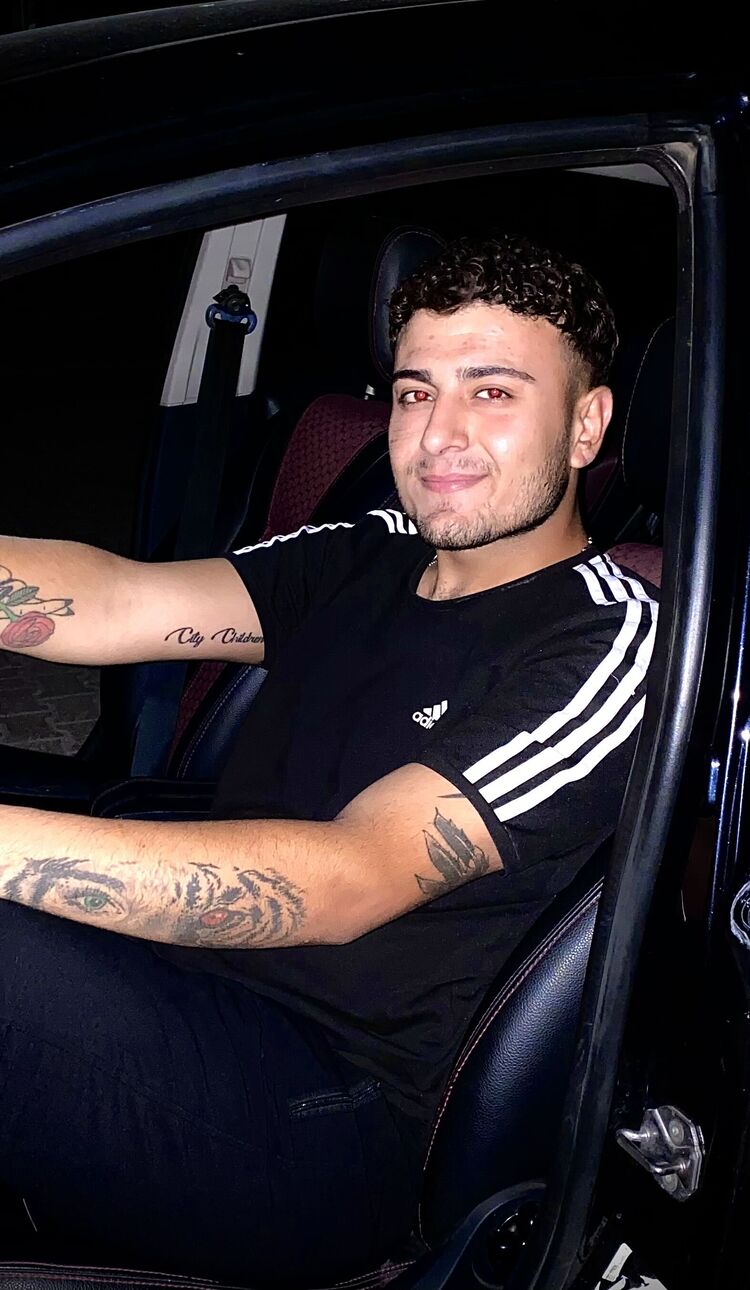  Cinar,   Azad, 23 ,   ,   