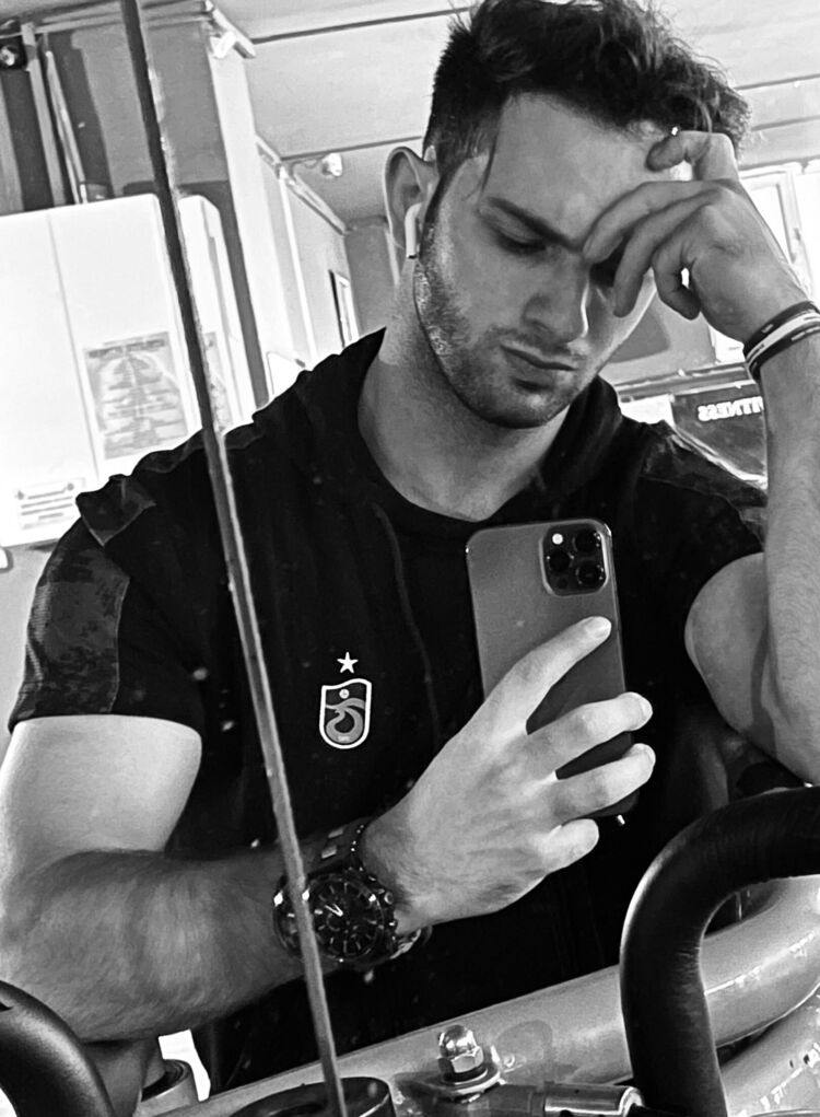  39781114  Cem faruk, 26 ,    