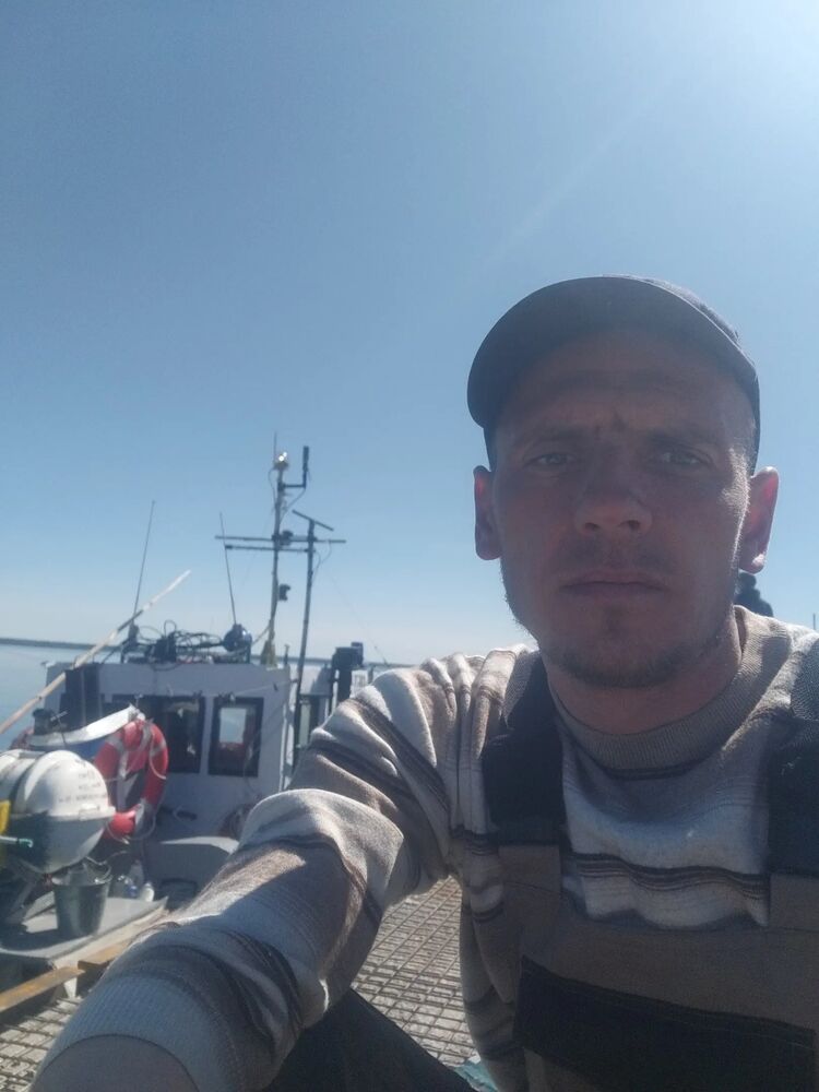  30498894  , 41 ,    
