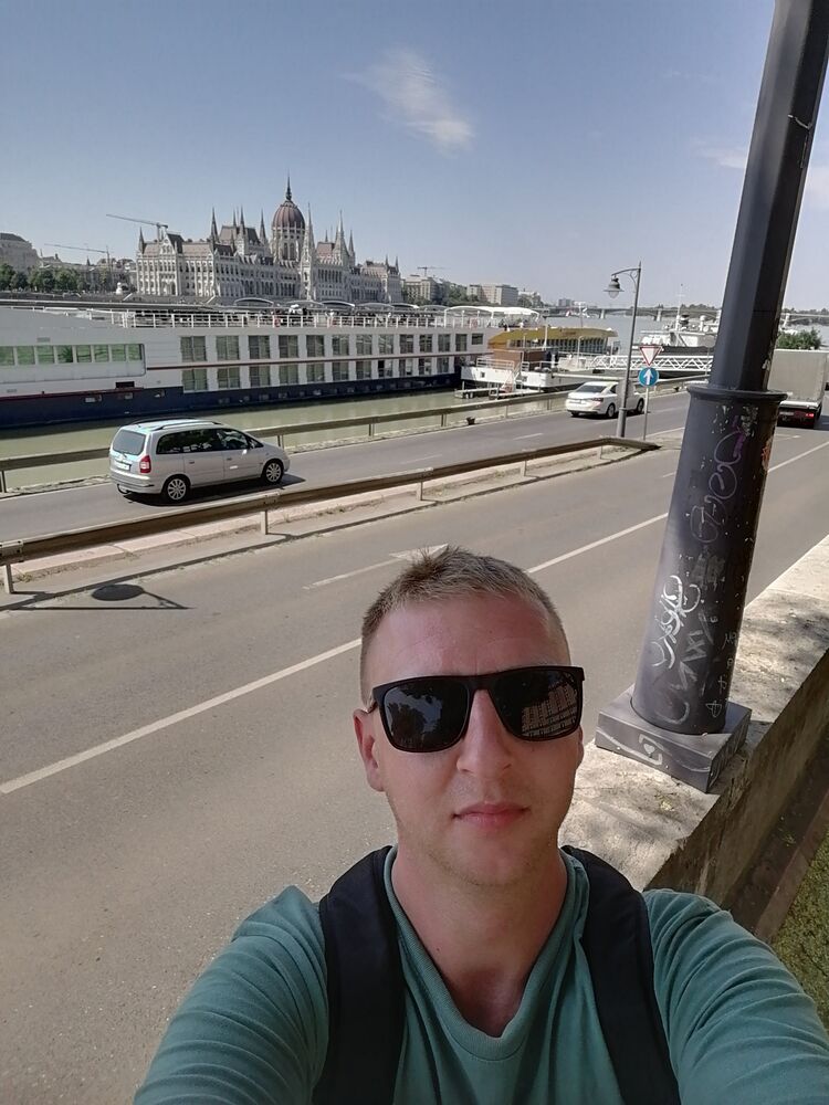  ,   Pavel, 31 ,   ,   
