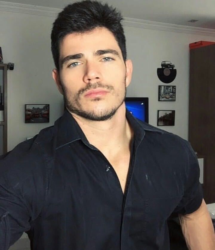  25227854  David, 45 ,    New York City