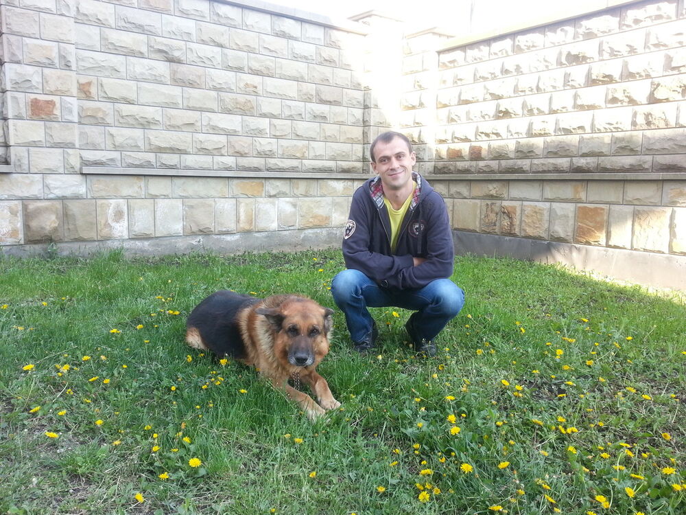  ,   Oleg, 41 ,  