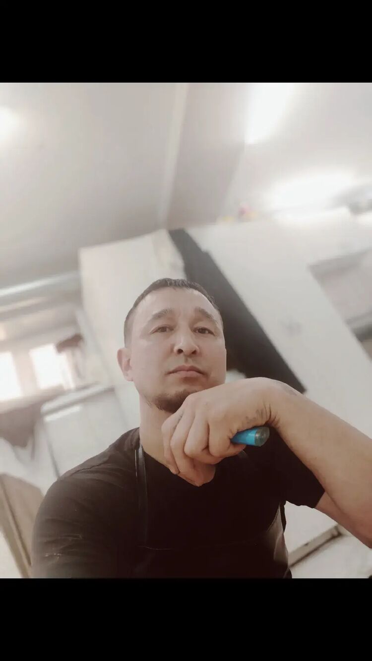  43631814  , 37 ,    