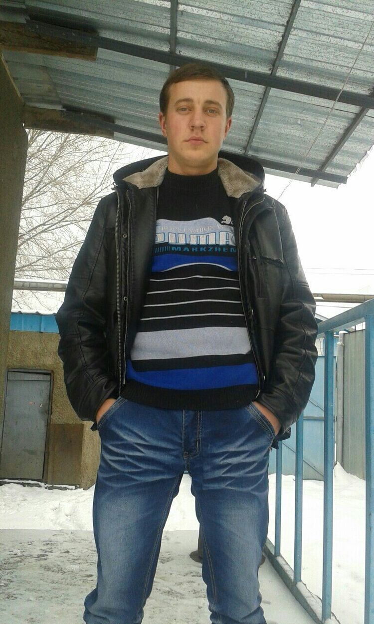  49678394  Yura, 30 ,    