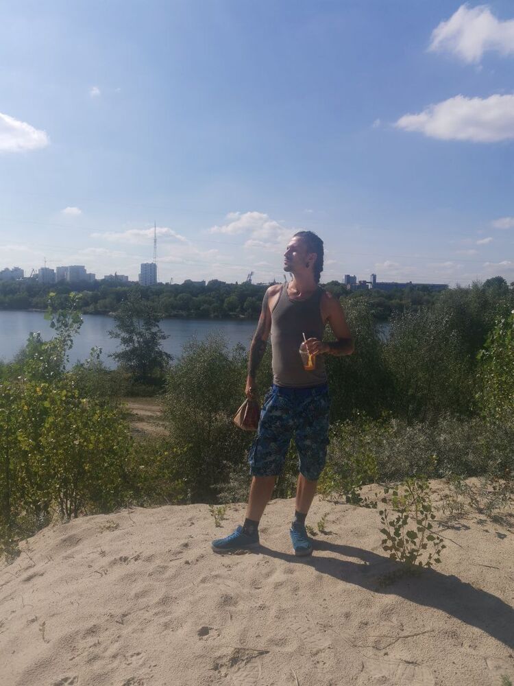  33028874  Varasi, 36 ,    