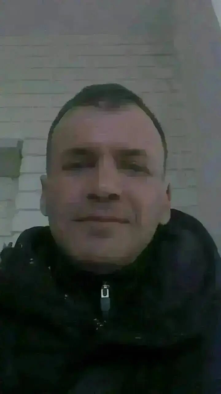  46877284  , 49 ,    