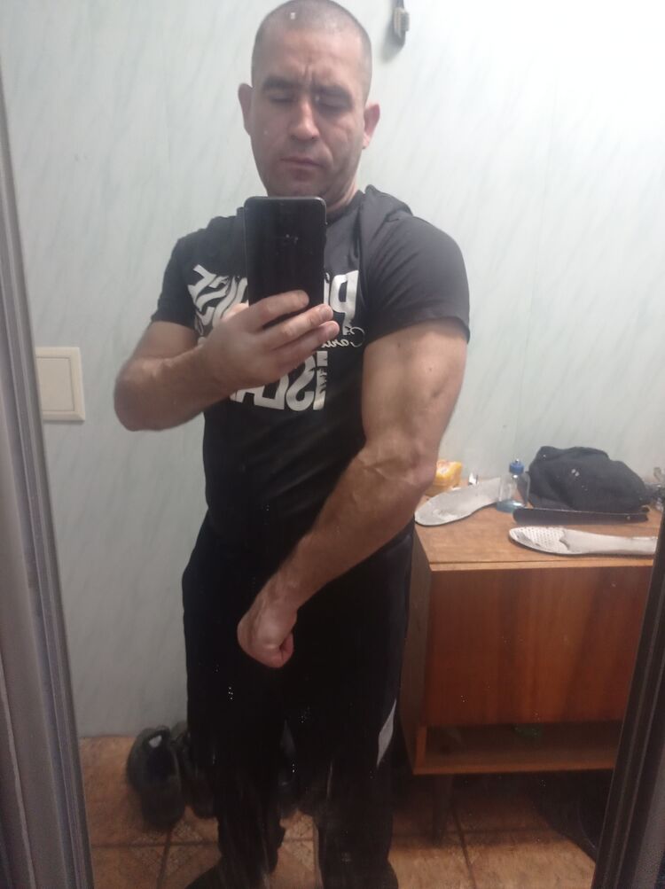  32136124  , 43 ,    