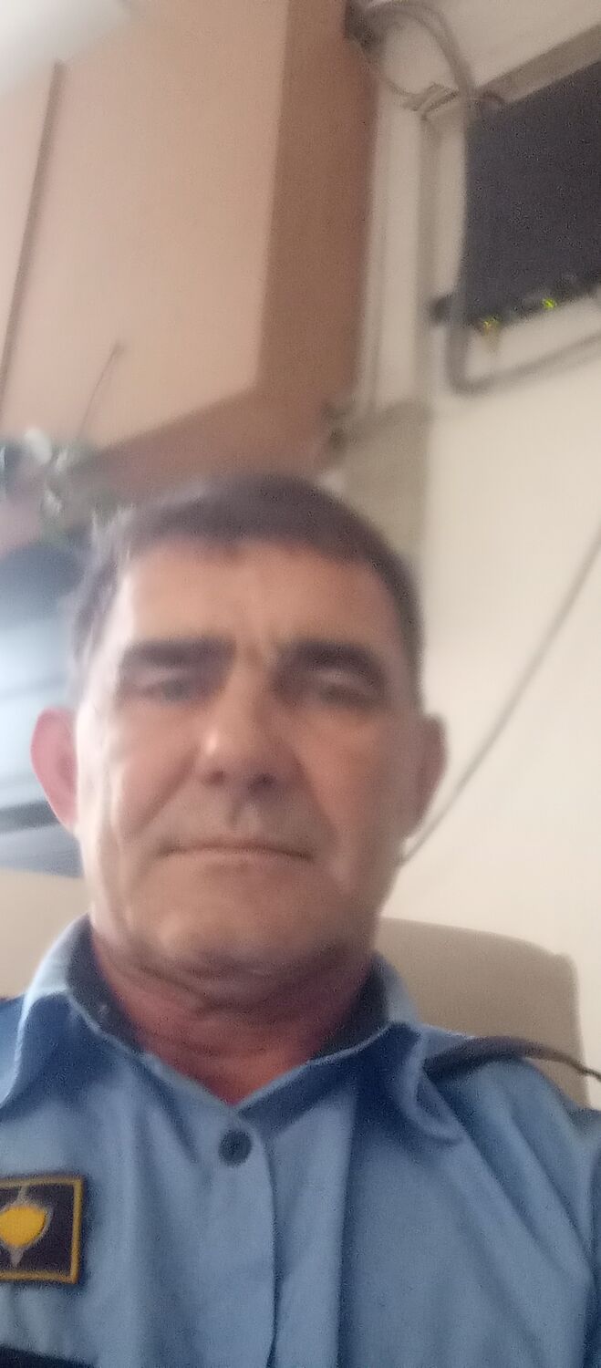  51050424  , 53 ,    