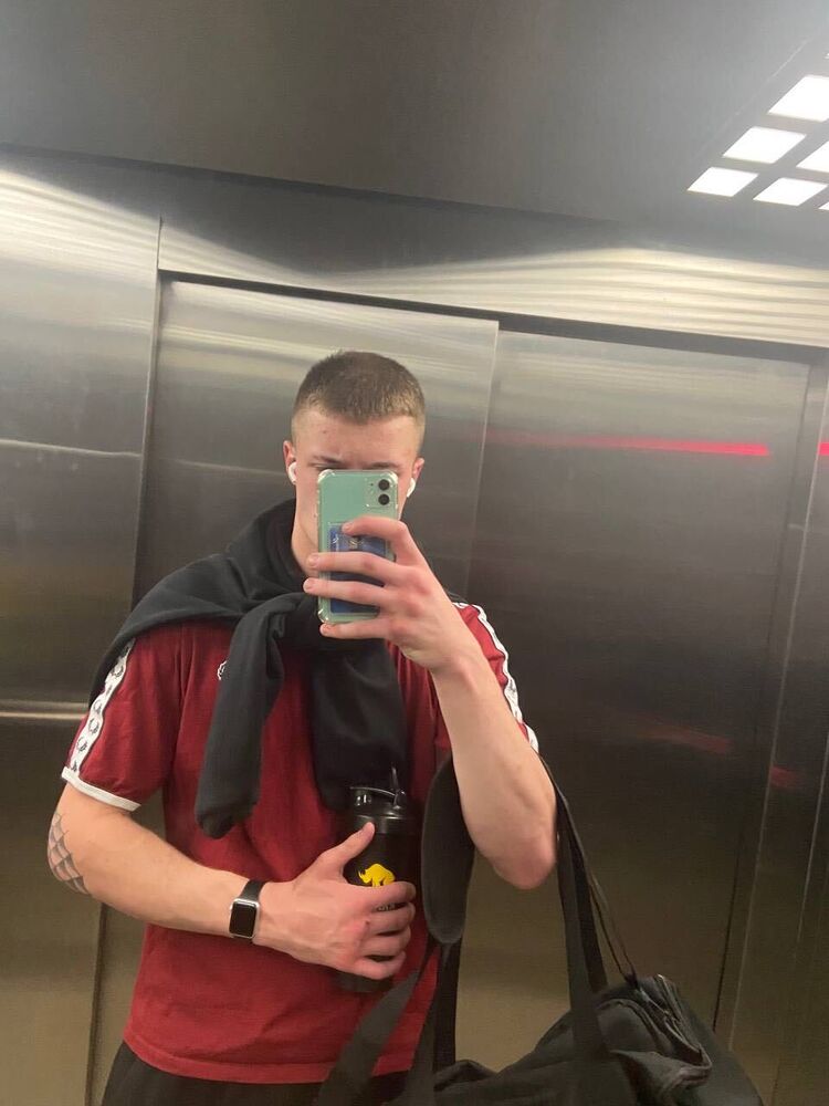  47166364  , 20 ,    