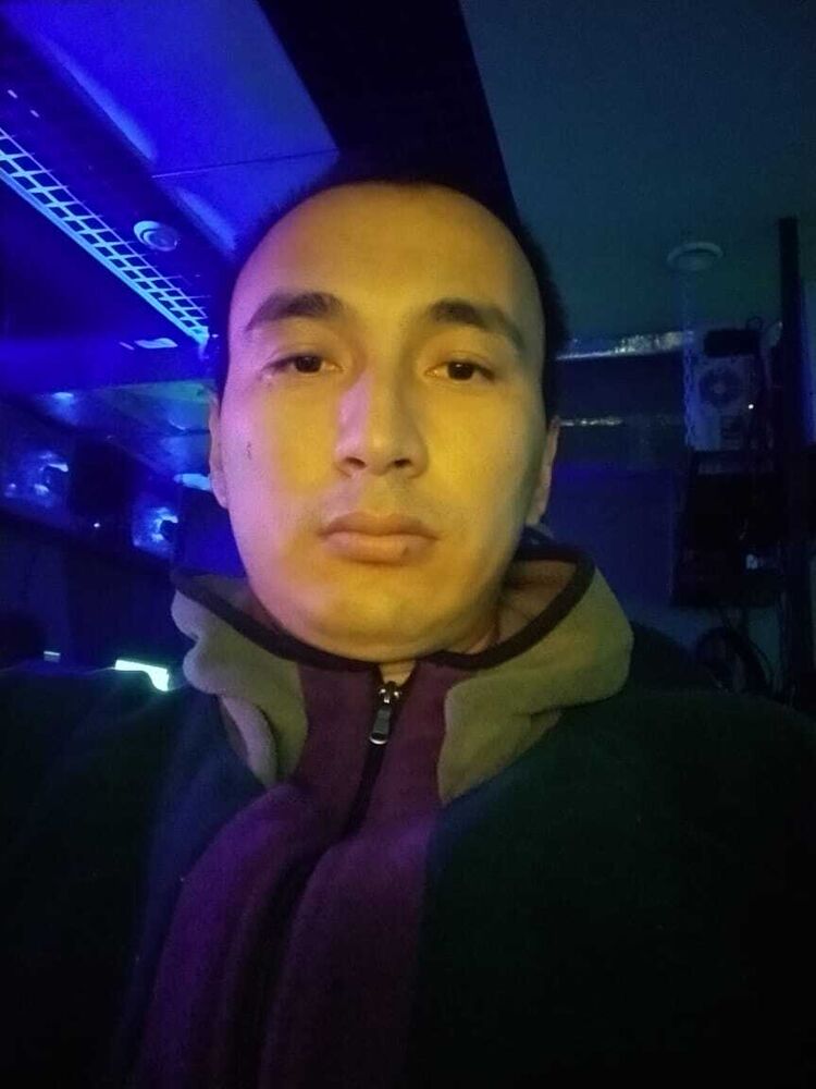  31050754  Aidos, 30 ,    