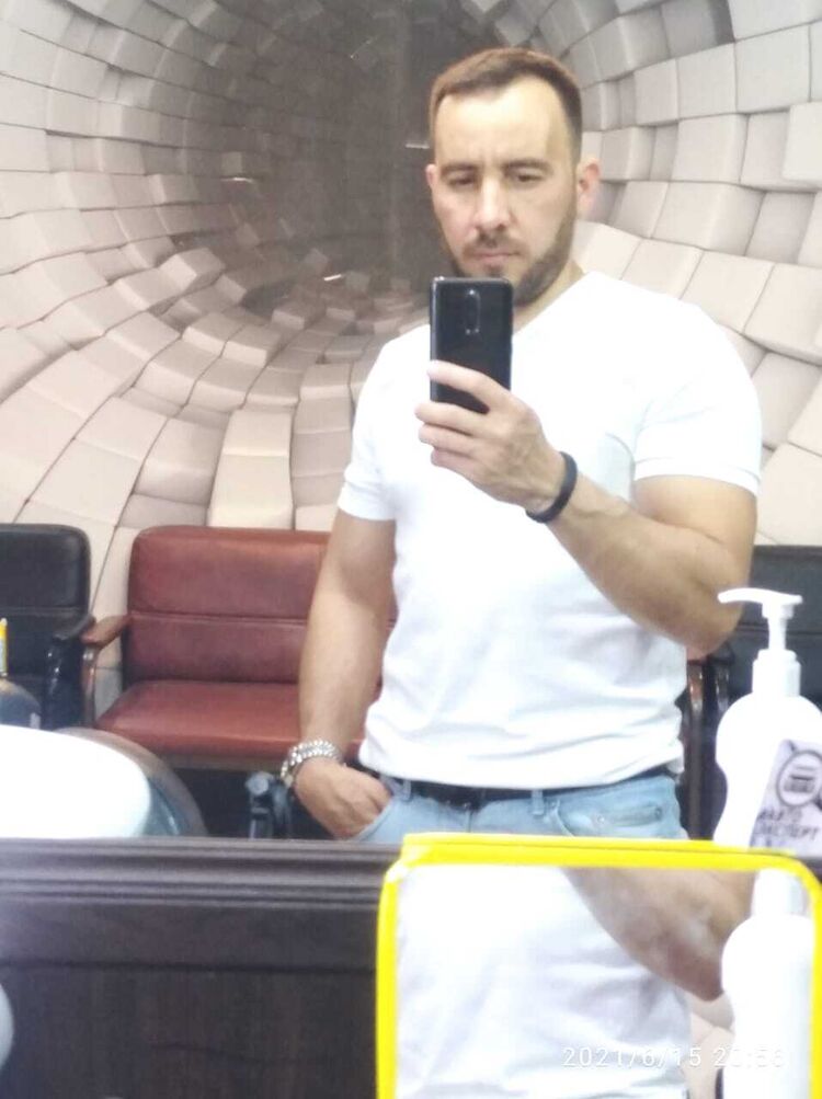  46858184  , 38 ,    