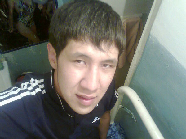  9647634  Nurlan, 36 ,    