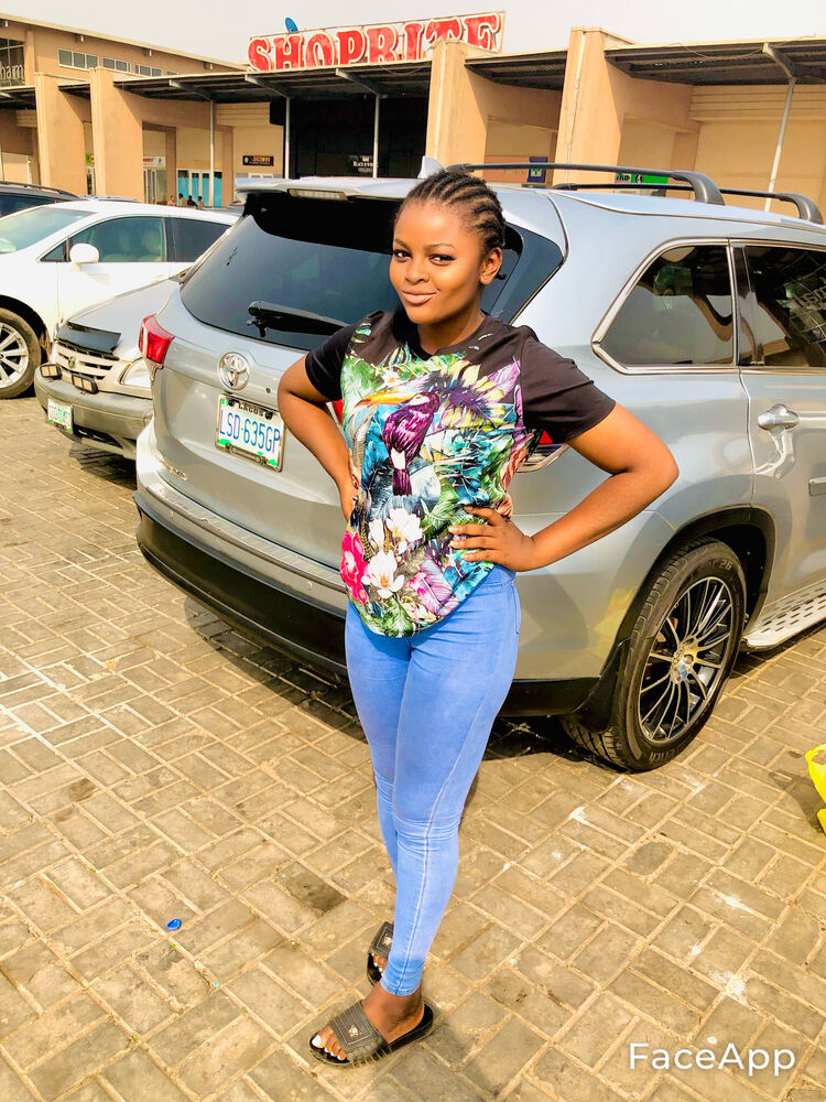  Lagos,   Mirabel, 22 ,   ,   