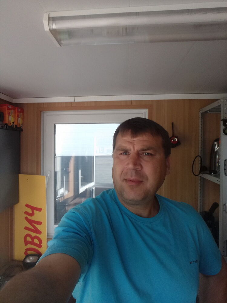 10064724  , 49 ,    
