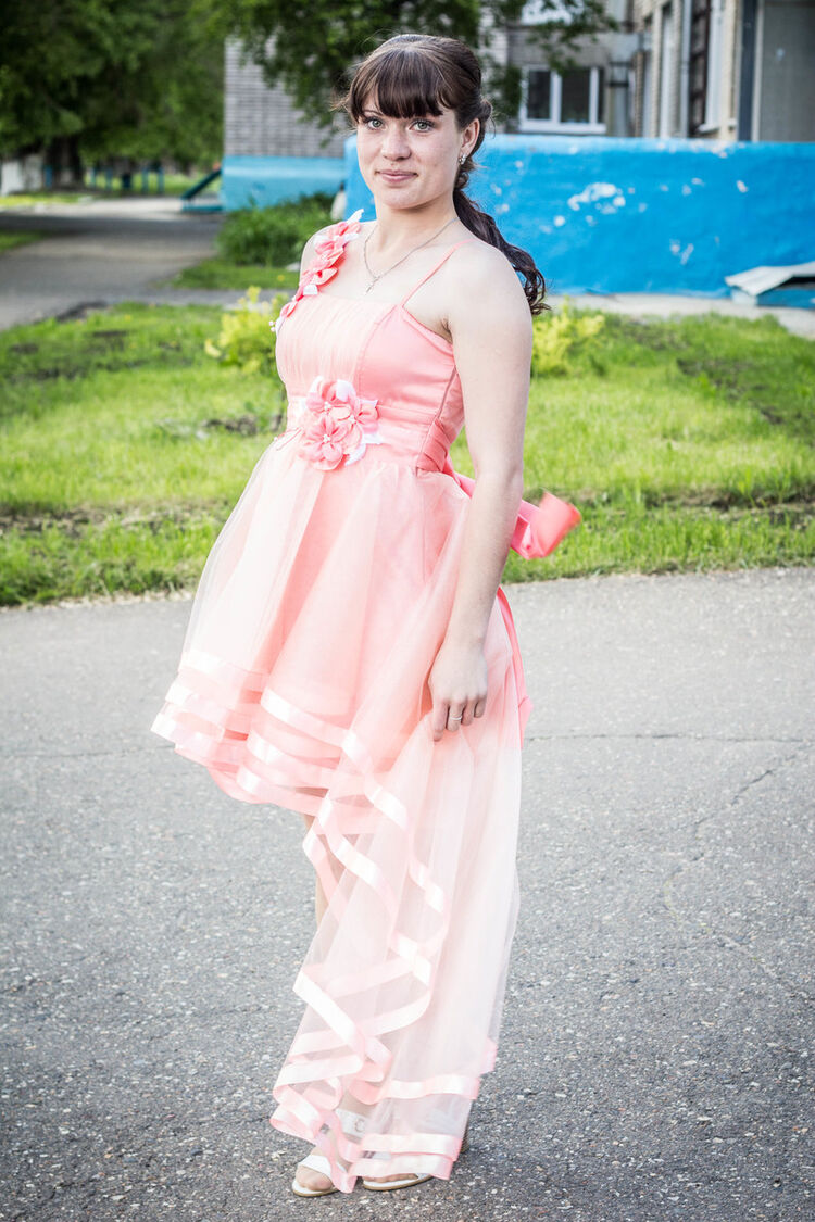  6109734  Anna, 30 ,    