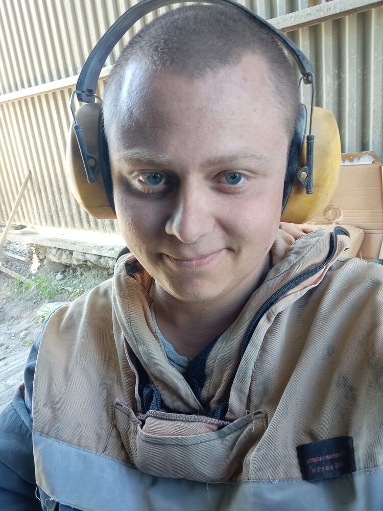  44819484  , 29 ,    