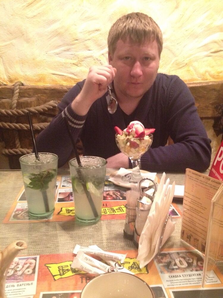  ,   Alexei, 39 ,   ,   , c 