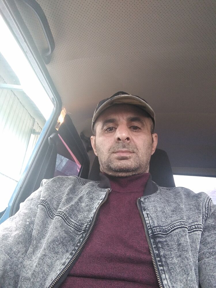  42579644  , 47 ,    