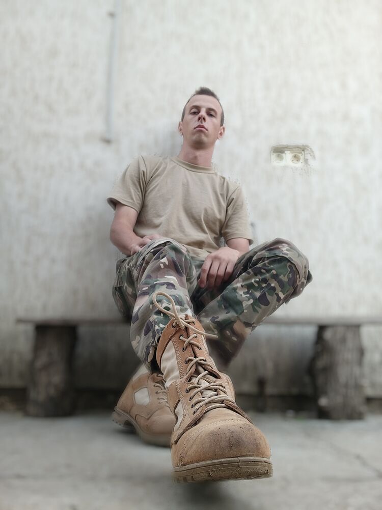  ,   Vladd, 28 ,   ,   