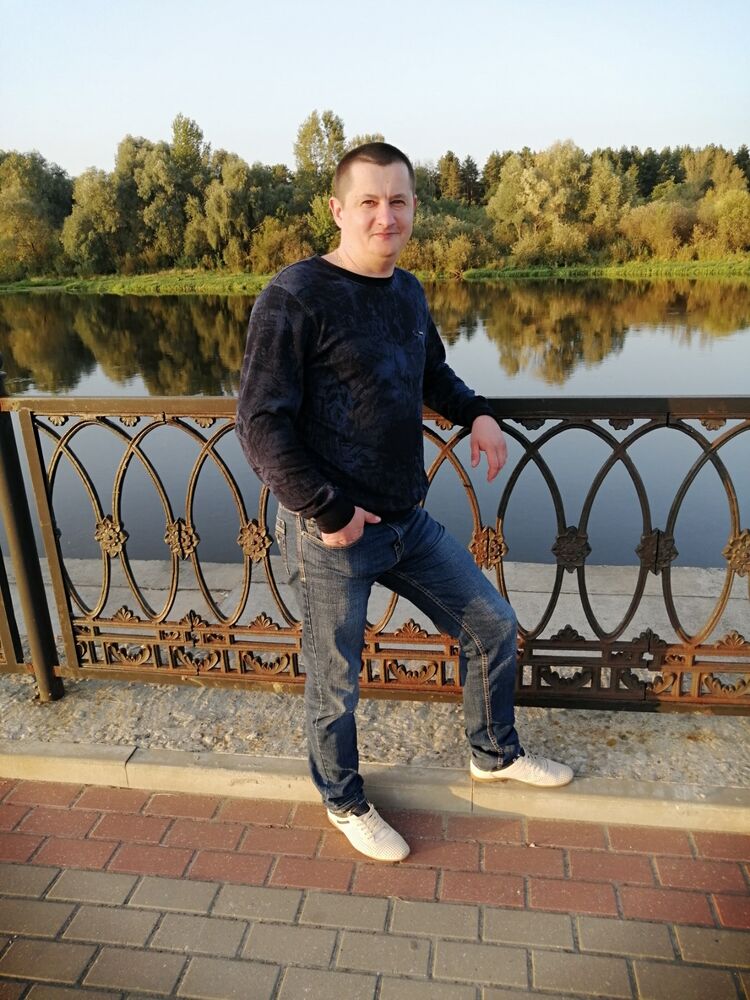  26830324  , 46 ,    