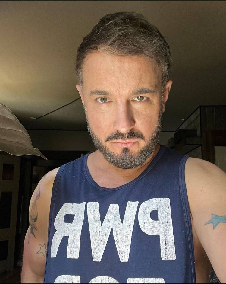  42253424  , 38 ,    