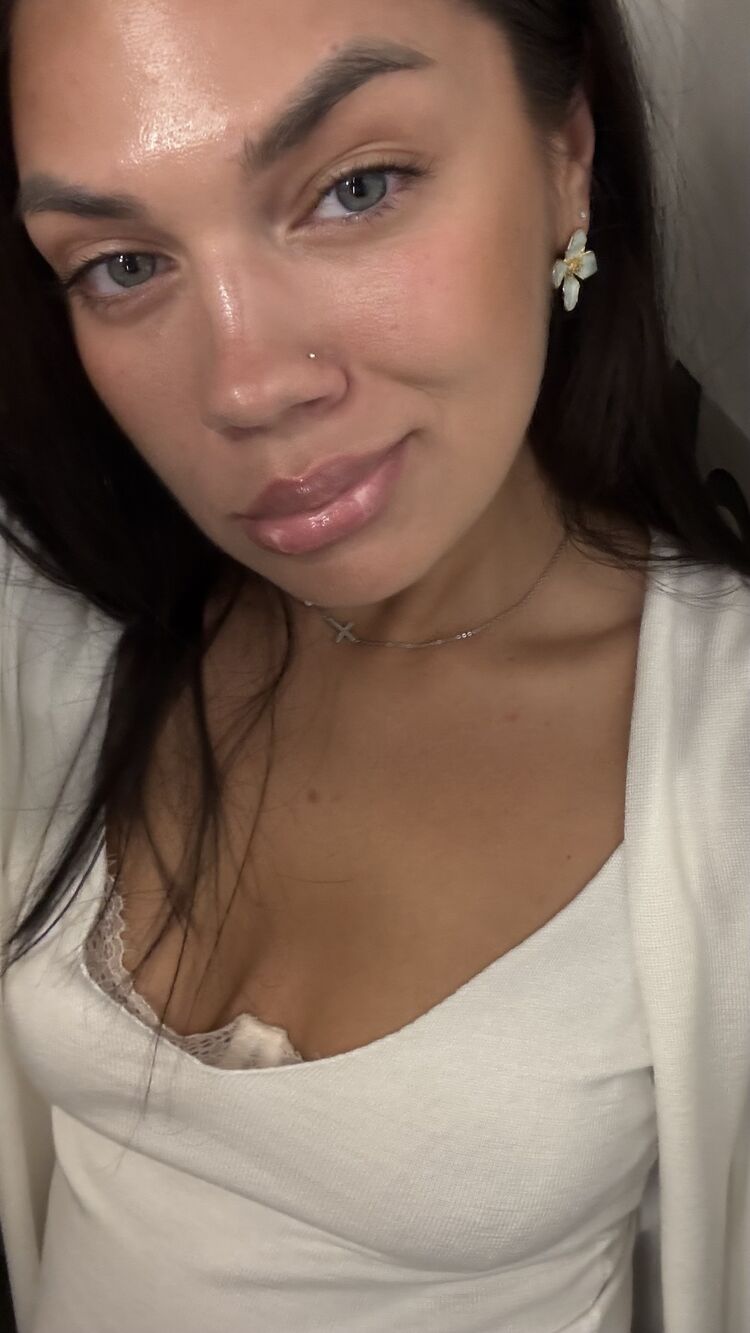  53073934  , 32 ,    Paradise