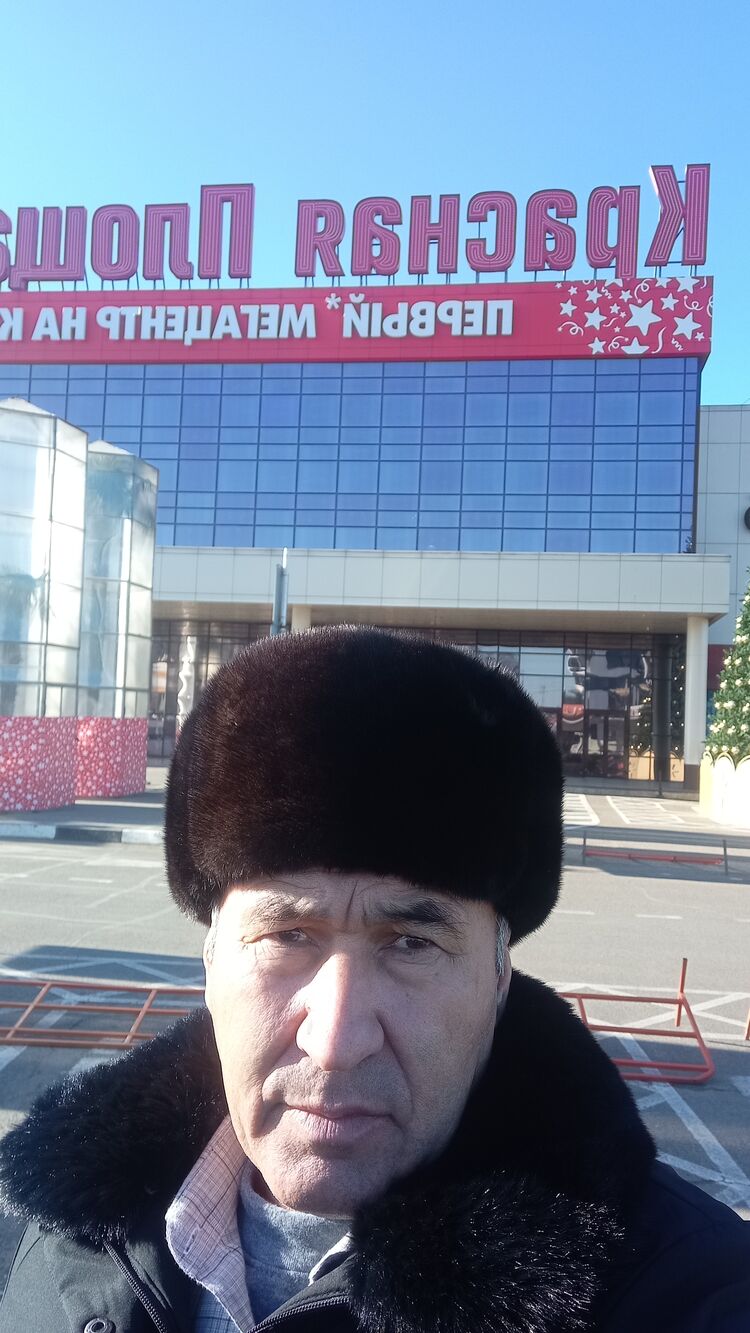  48732654  Seydabylla, 53 ,    
