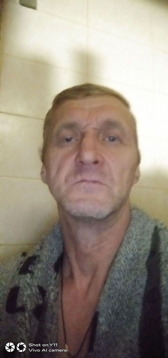  29046294  , 52 ,    