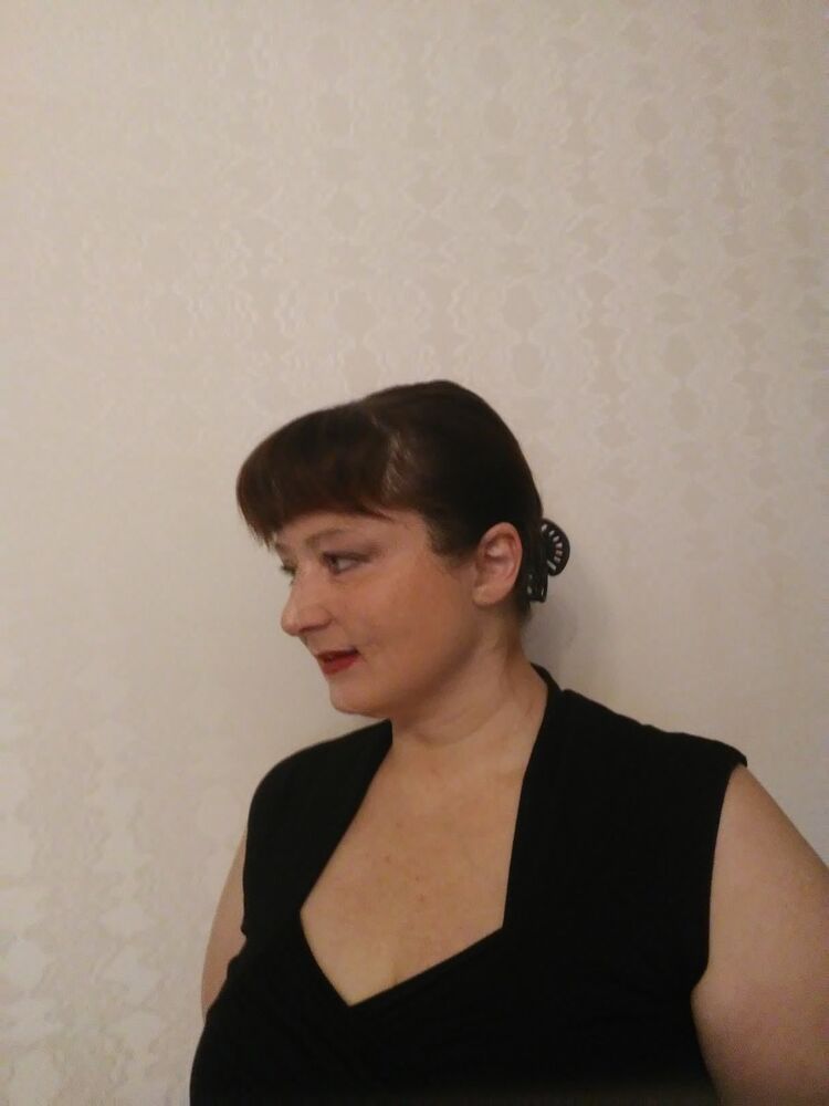  17414414  Elena, 48 ,    