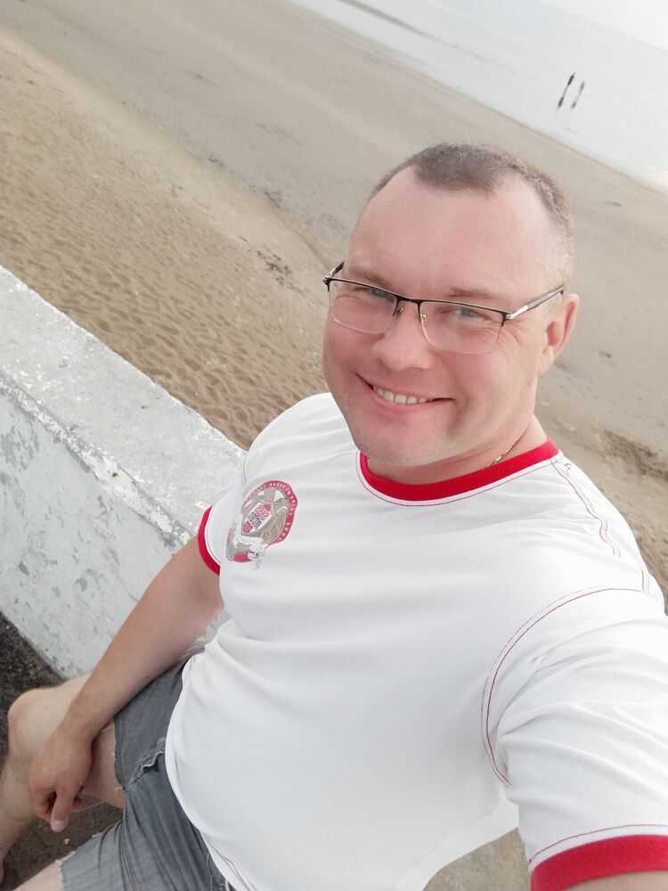  ,   Kirill, 41 ,   ,   , c 