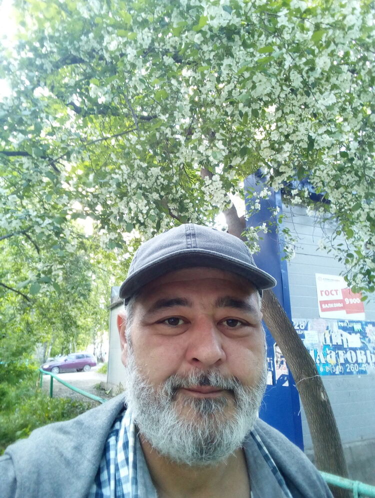  12558644  Jora, 48 ,    
