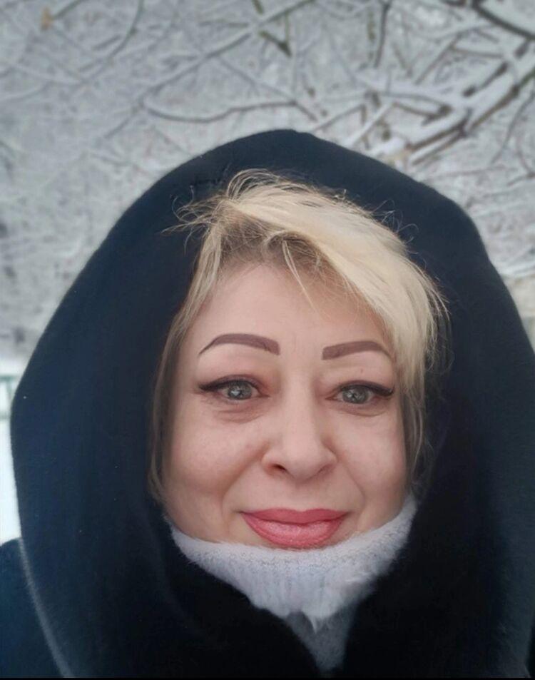  54454714  Olga, 51 ,    