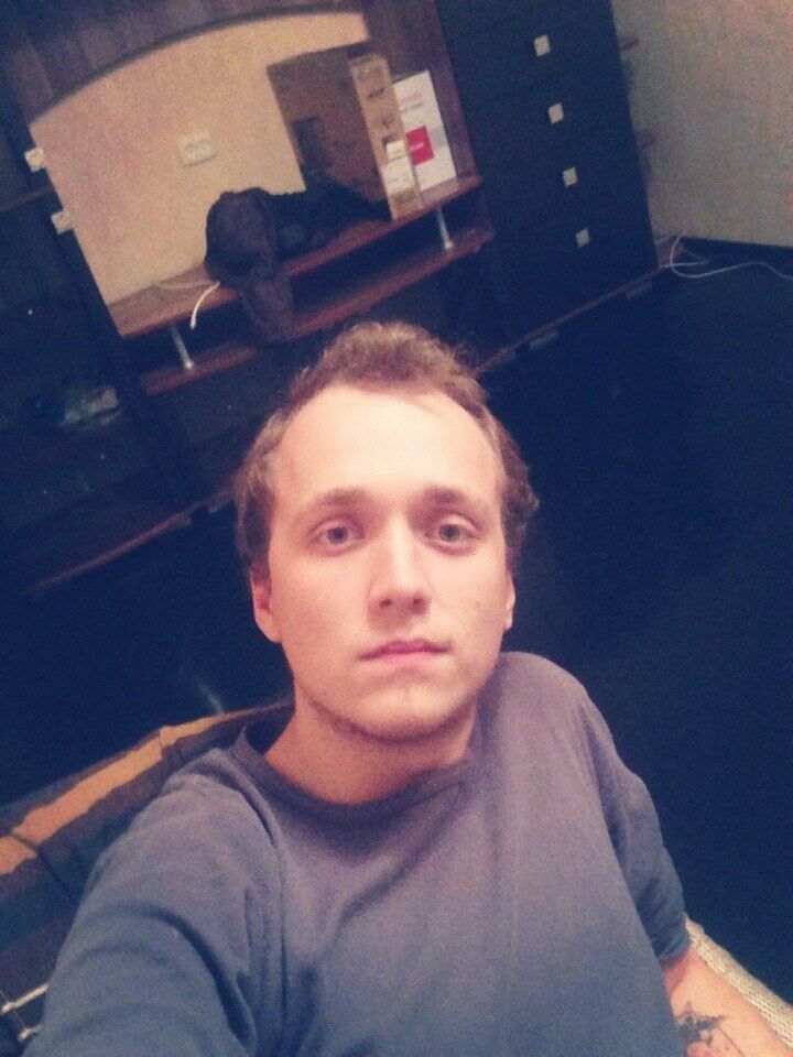  32558094  Andrey, 31 ,    