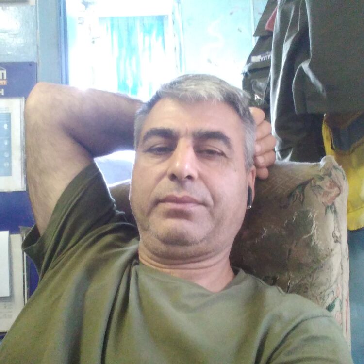  36981394  , 47 ,    