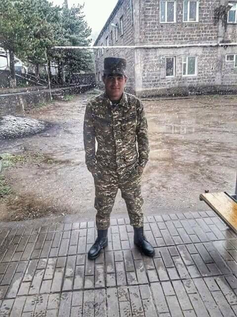  ,   Alik, 32 ,   ,   , c 