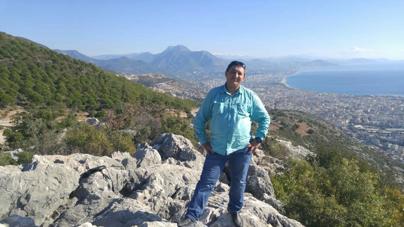  47968704  Ali, 54 ,    