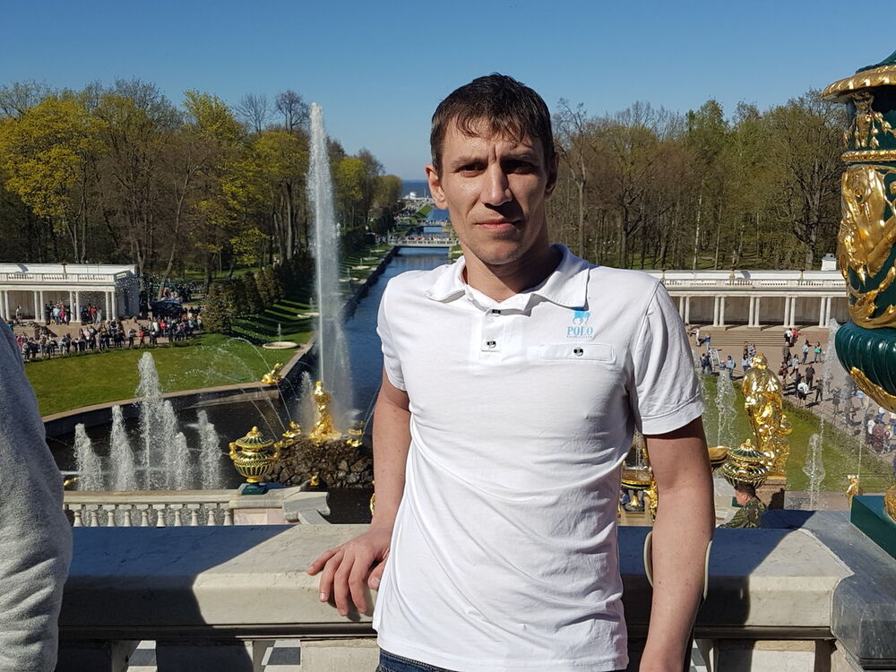  ,   Anton, 42 ,     , c , 