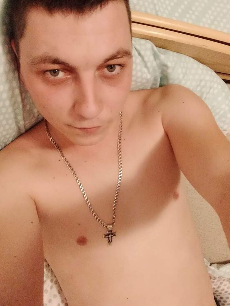  46211654  , 28 ,    