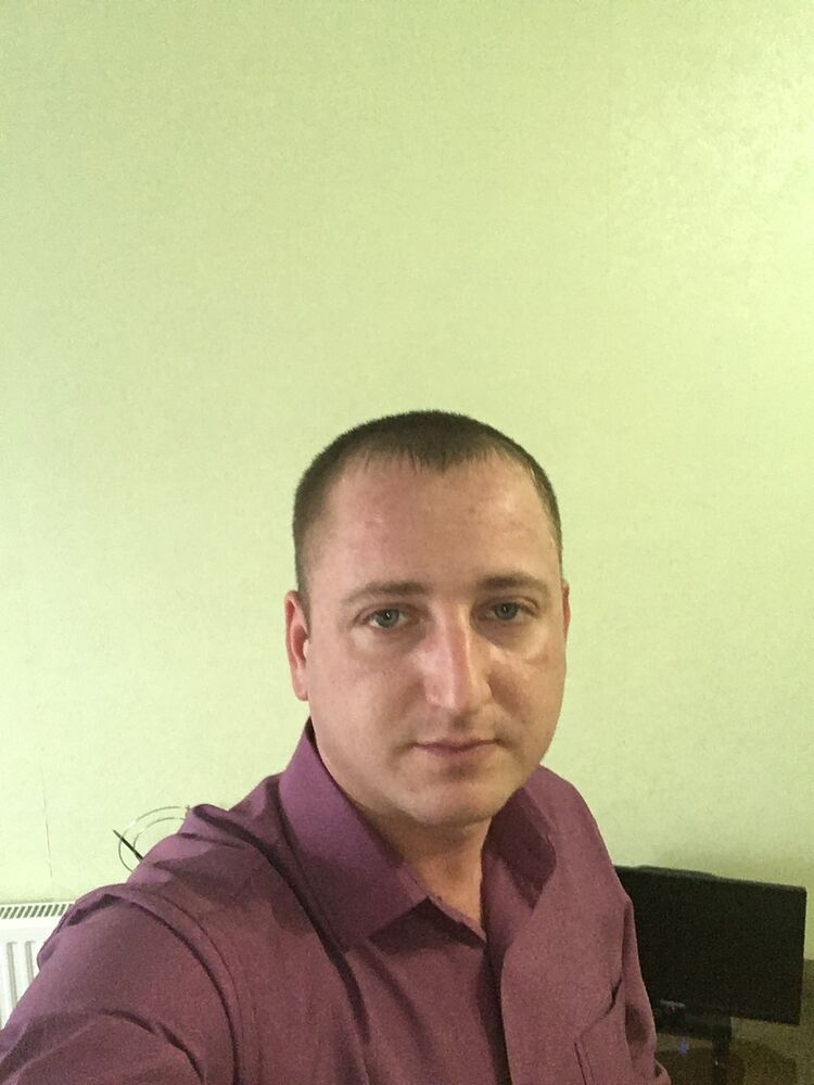 33137894  , 38 ,    