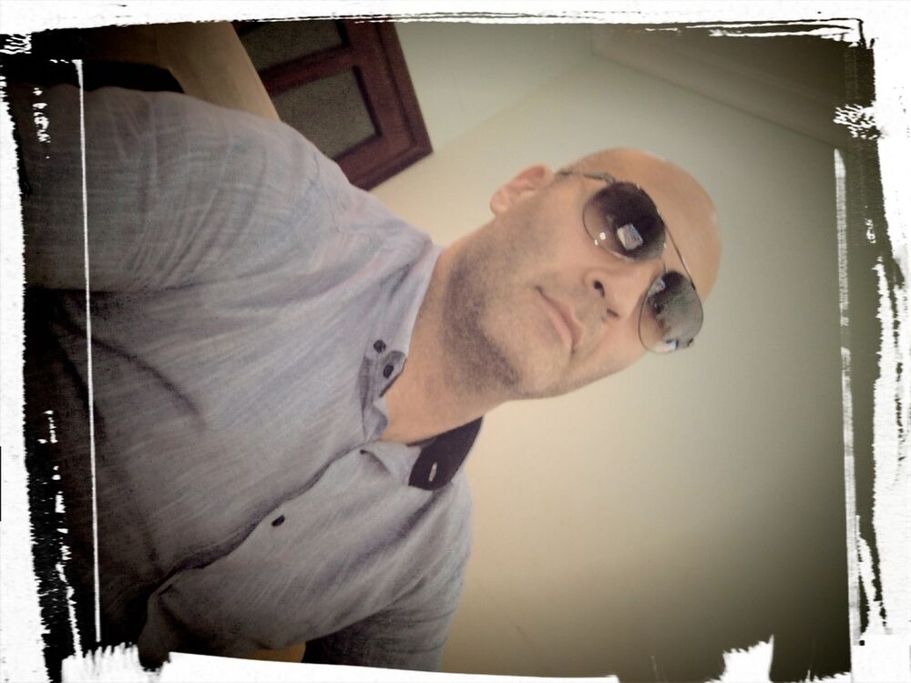  ,   Elvin, 42 ,   