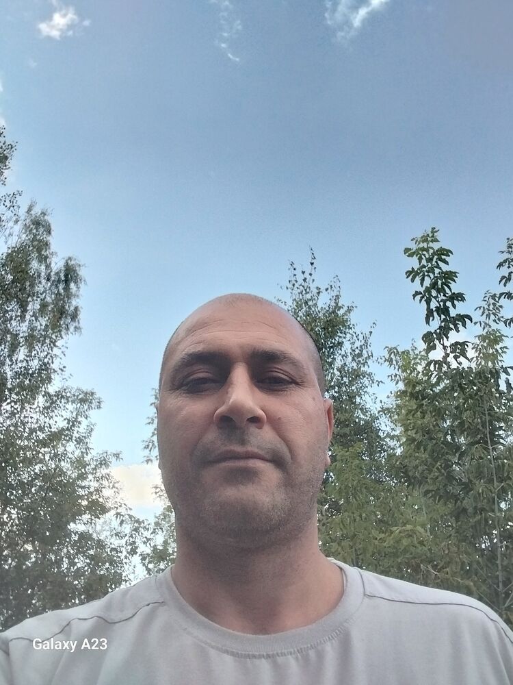  45650054  Ruslan, 44 ,    