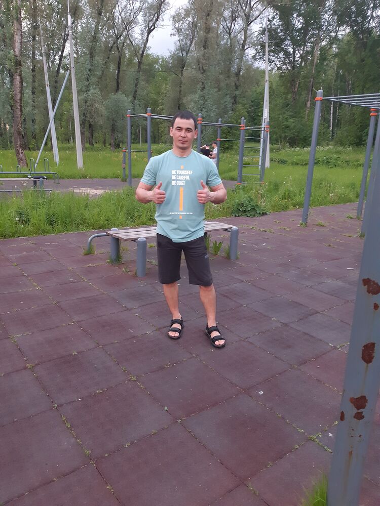  ,   Ramziddin, 36 ,   ,   