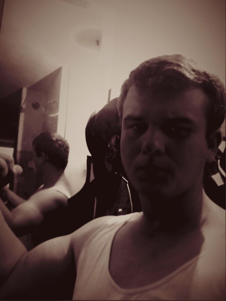 ���� 21375394 ������� �����, 32 ����, ���� ���������� � ������������