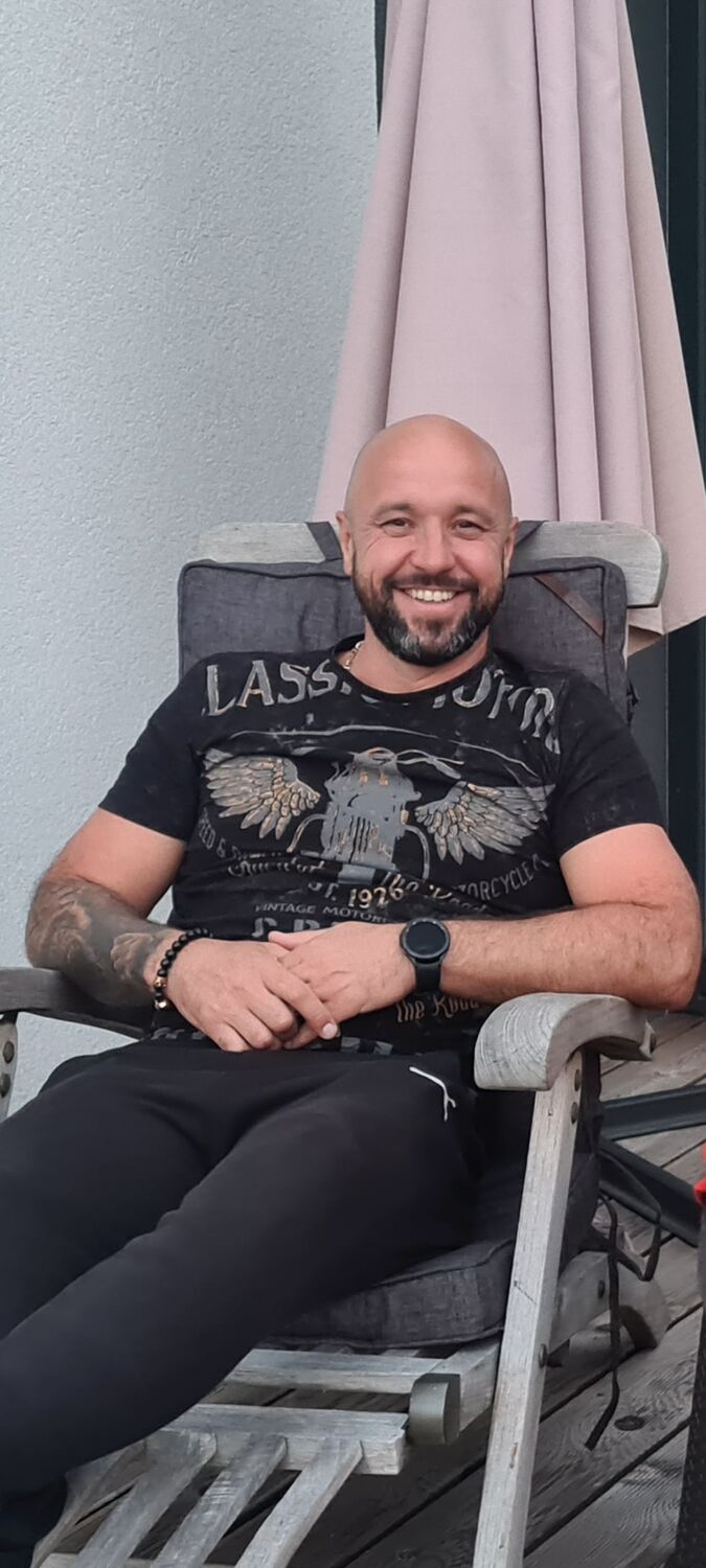  ,   Edvard, 45 ,   ,   , c 