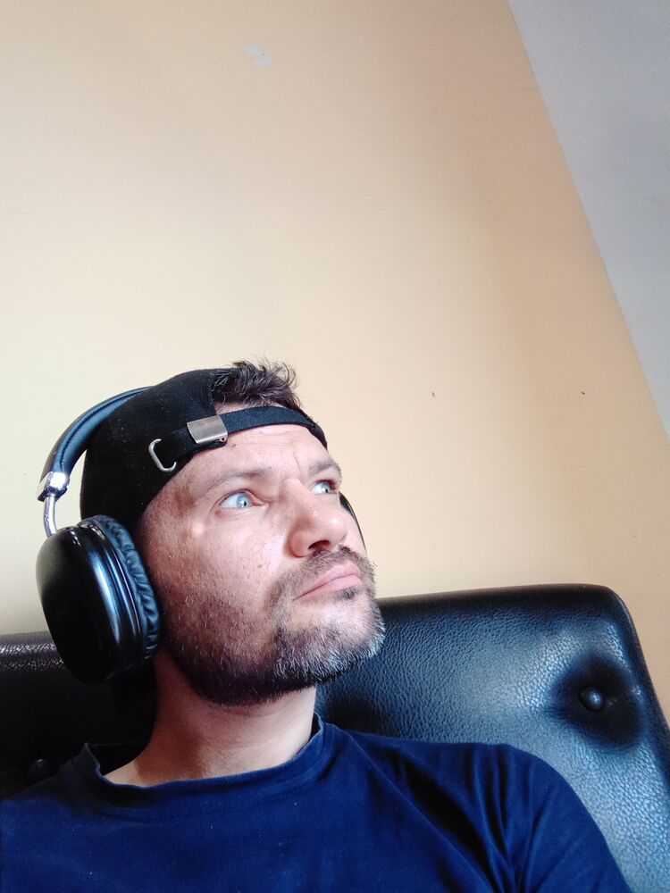  44285754  , 36 ,    